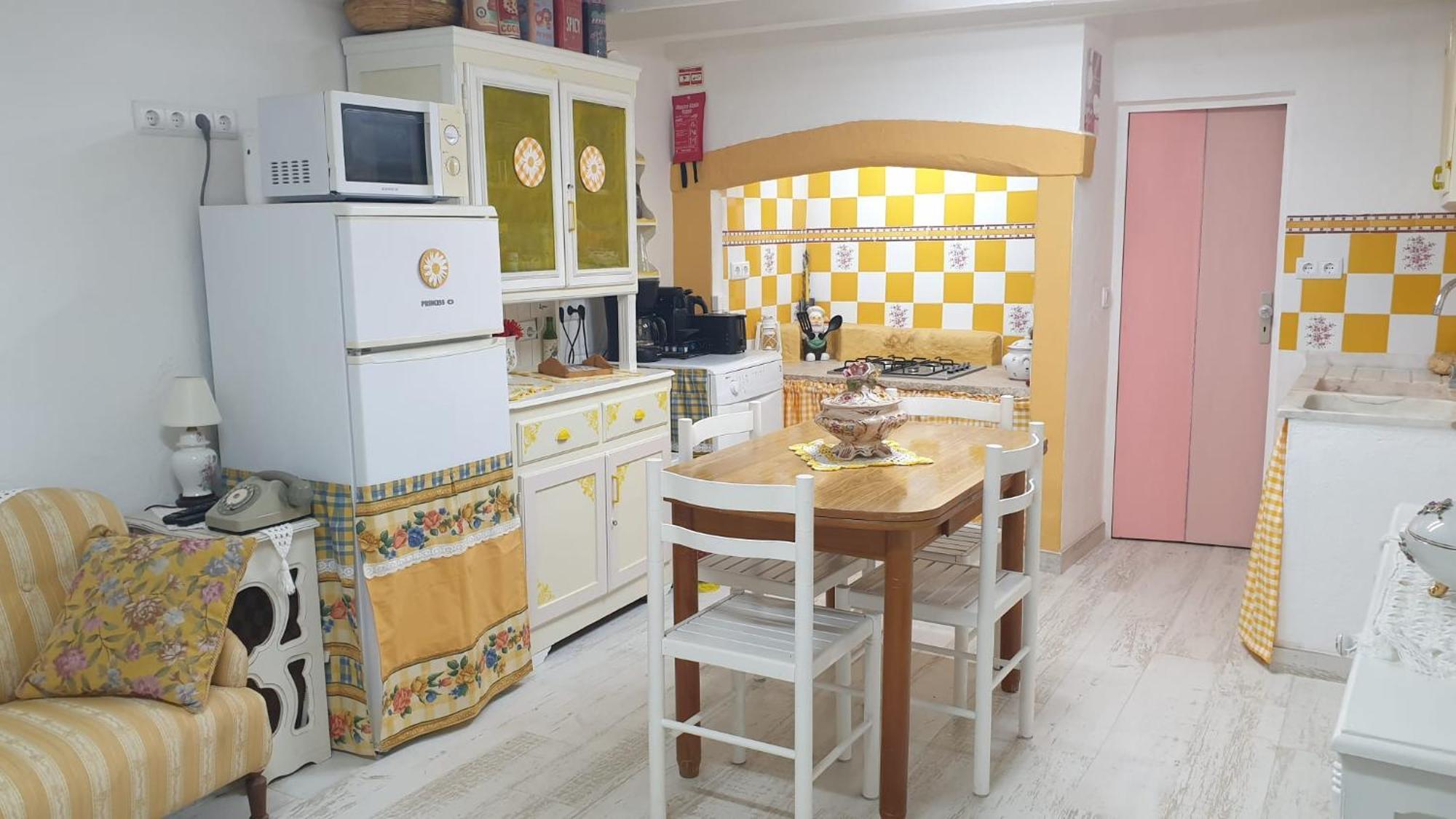 Casa Das Janelinhas - Cottage Near Sintra, Mafra, Ericeira المظهر الخارجي الصورة